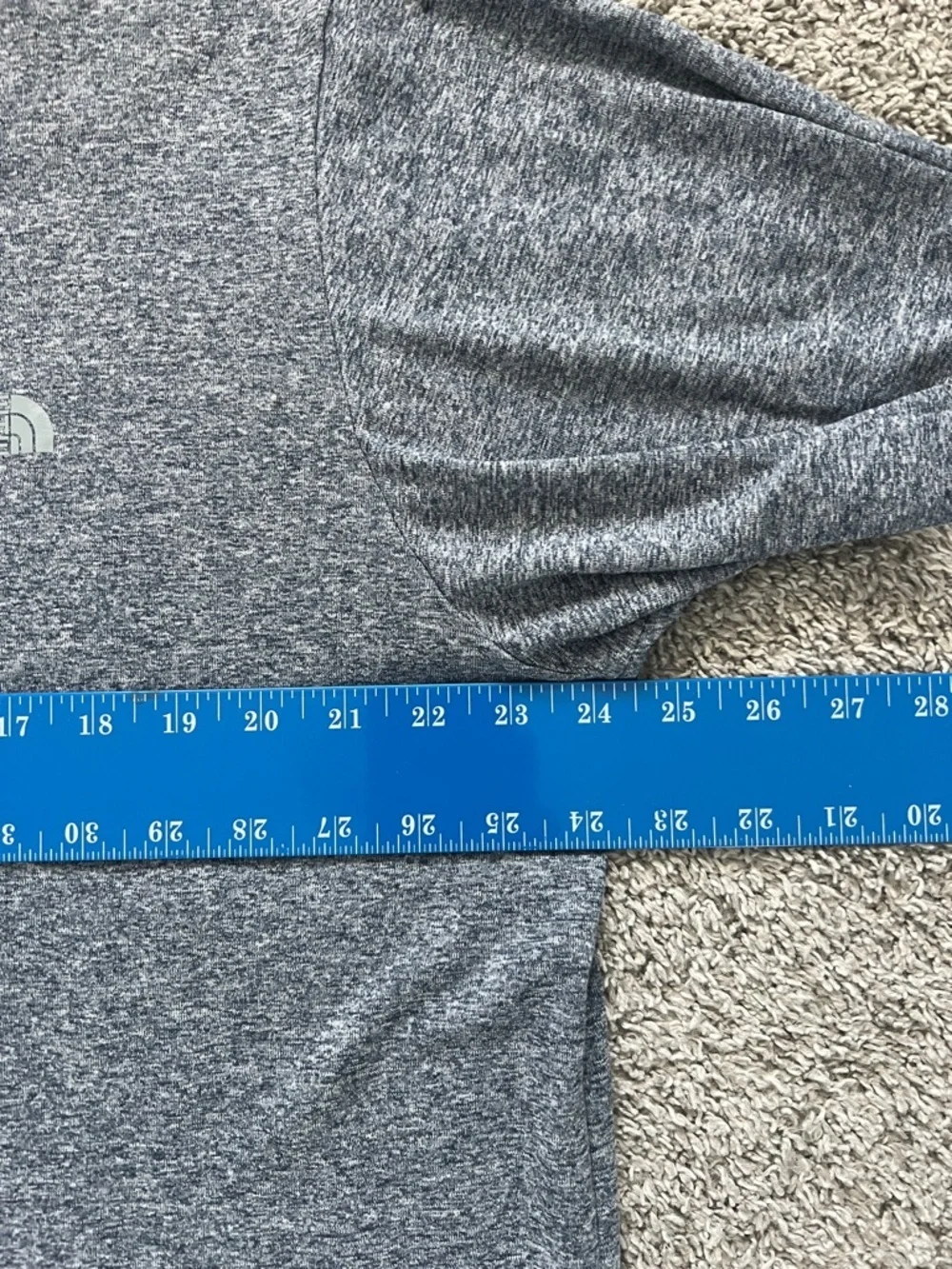 The North Face Men’s Short-Sleeve VaporWick Heathered Gray Crew Tee - Size XL